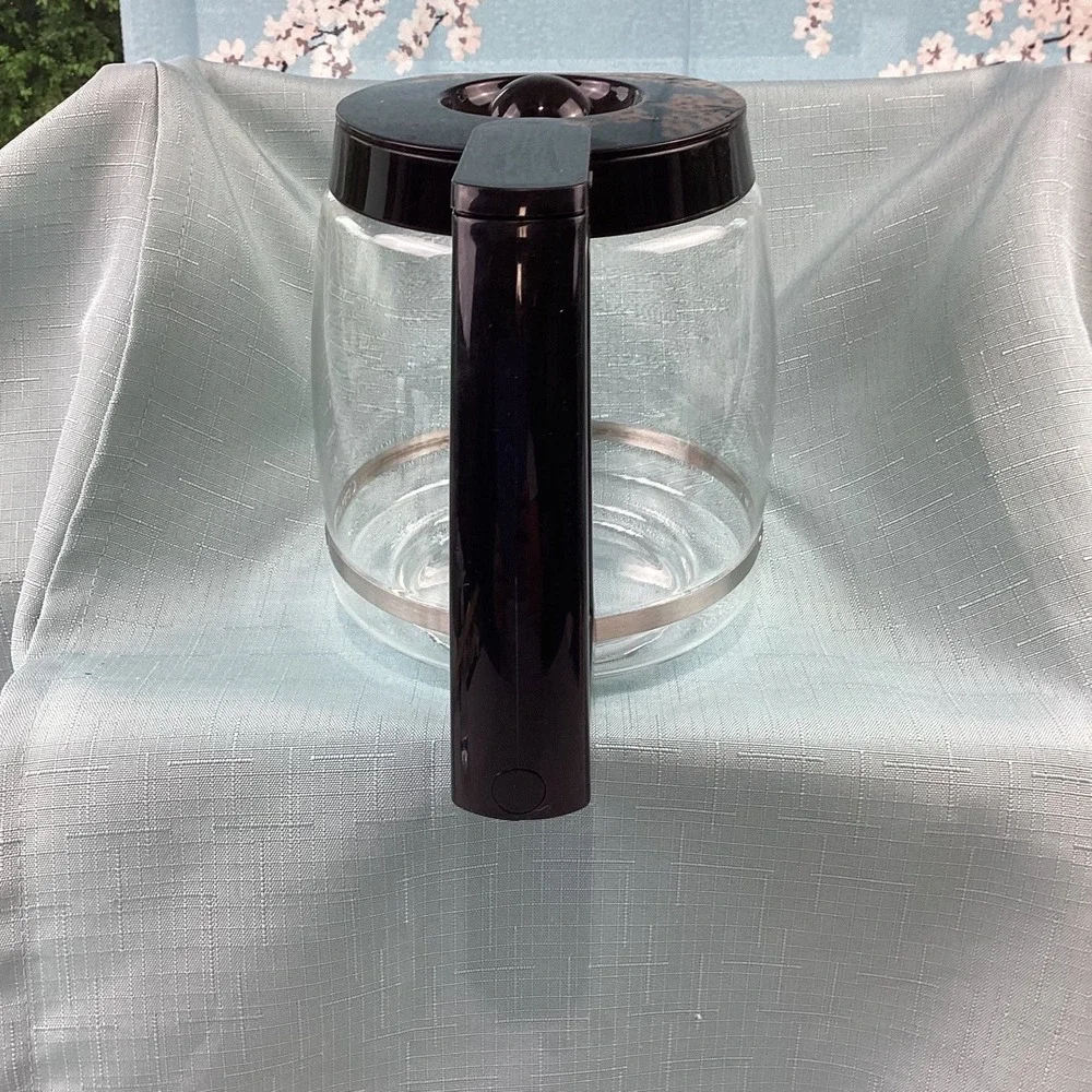 Cuisinart 12 Cup Replacement Glass Carafe Black Handle Lid Clear Coffee Pot